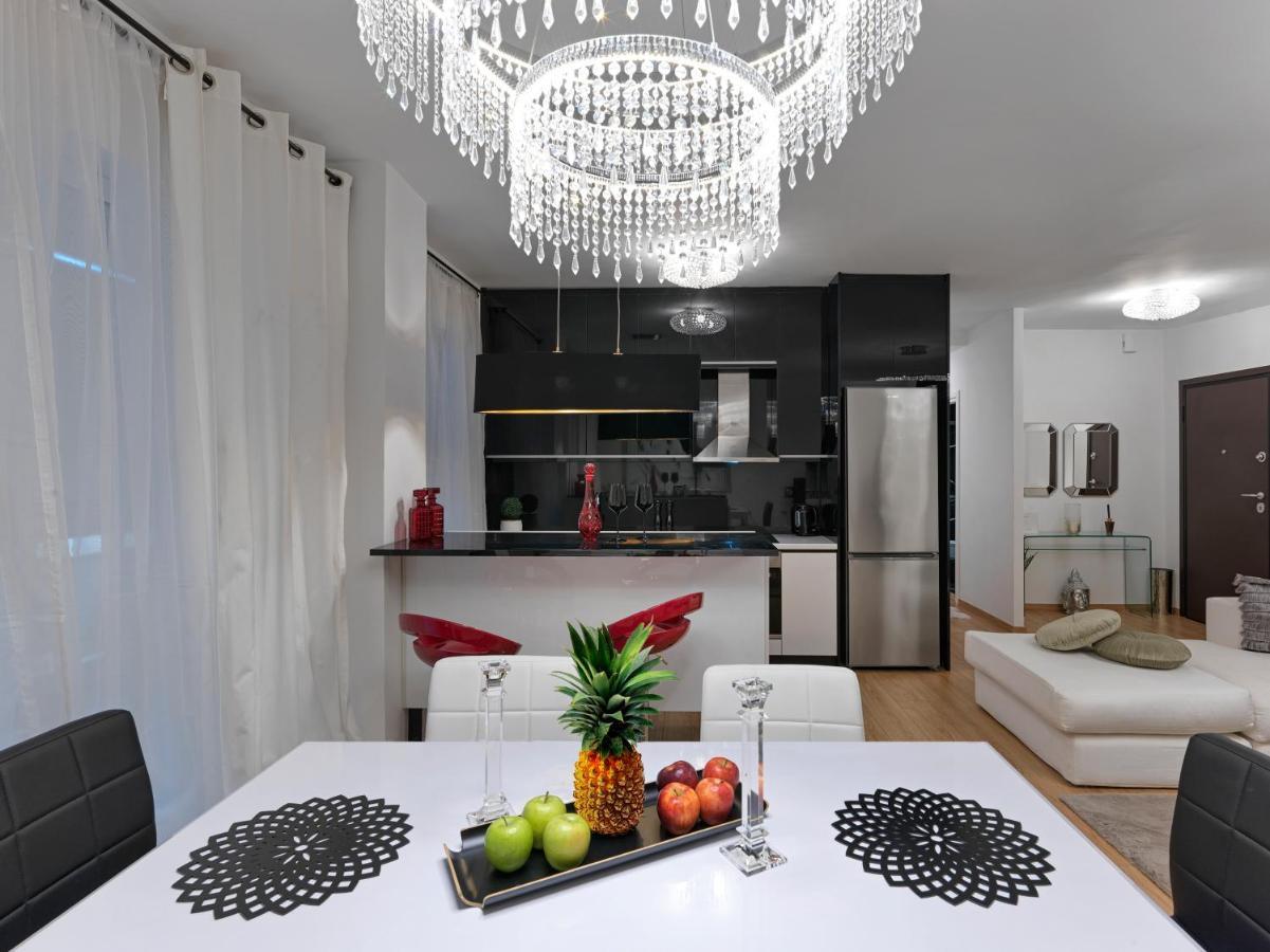 Elegant Apartment In Glyfada Atenas Exterior foto