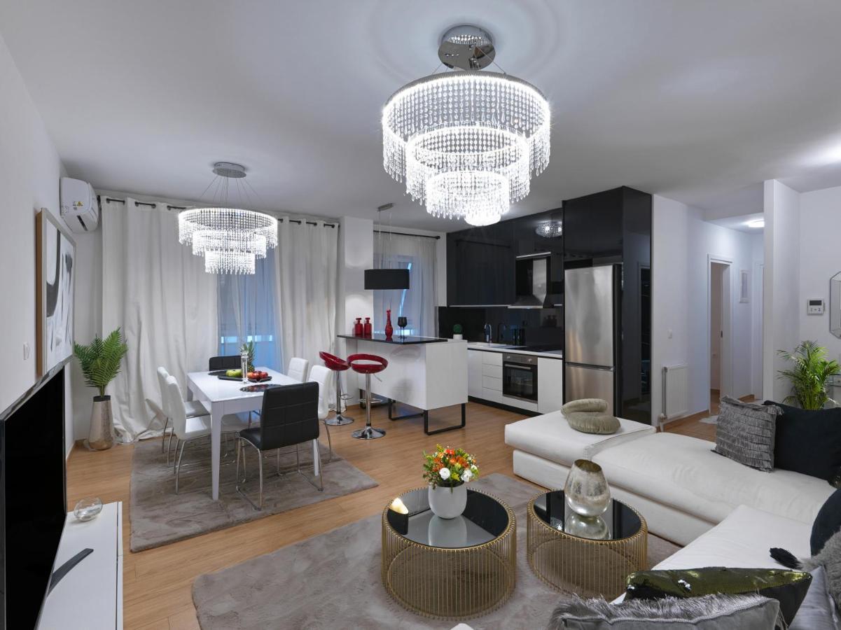 Elegant Apartment In Glyfada Atenas Exterior foto
